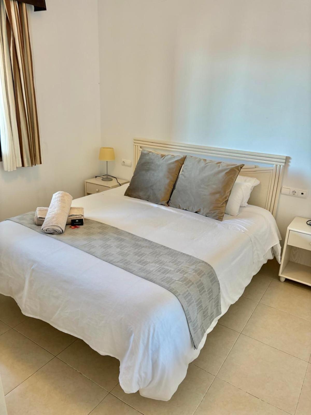Apartment With Sea View Pool & Private Parking Calpe Exterior foto